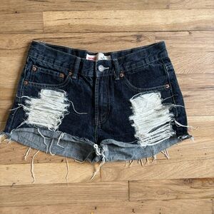 Levi cutoff jean shorts